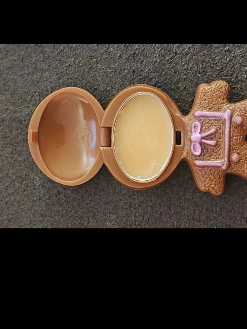 1972 Avon Gingerbread Man Pin Pal Fragrance Glacé Brooch Pin.